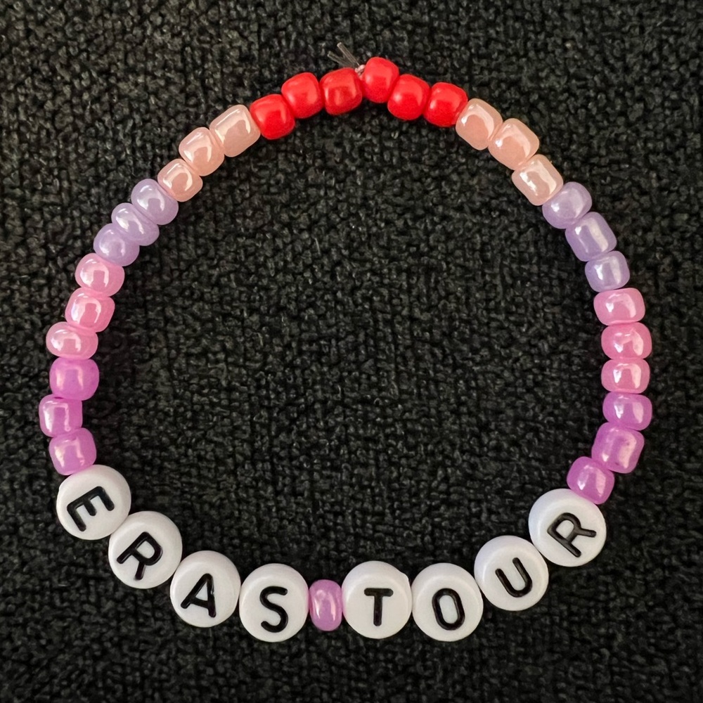 Taylor Swift Eras Tour friendship bracelet